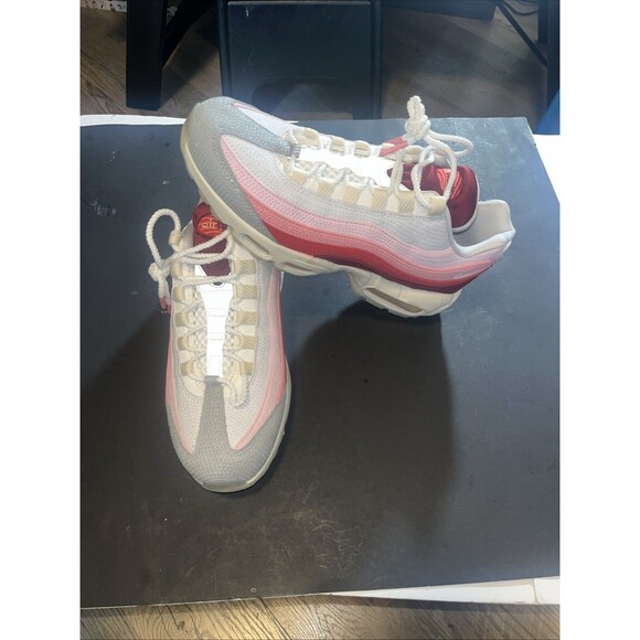 Size 8.5 - Nike Air Max 95 Anatomy Of Air Valentines Day Edition main image 5